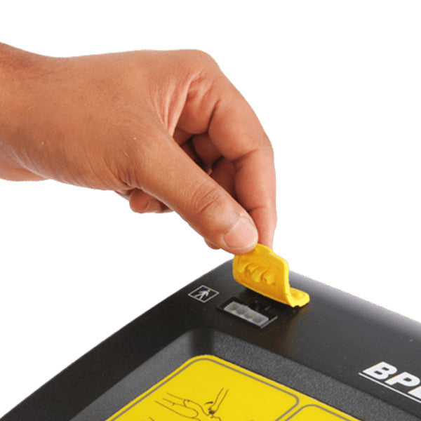 DEFIBRILLATOR DF 2628 Phoenix