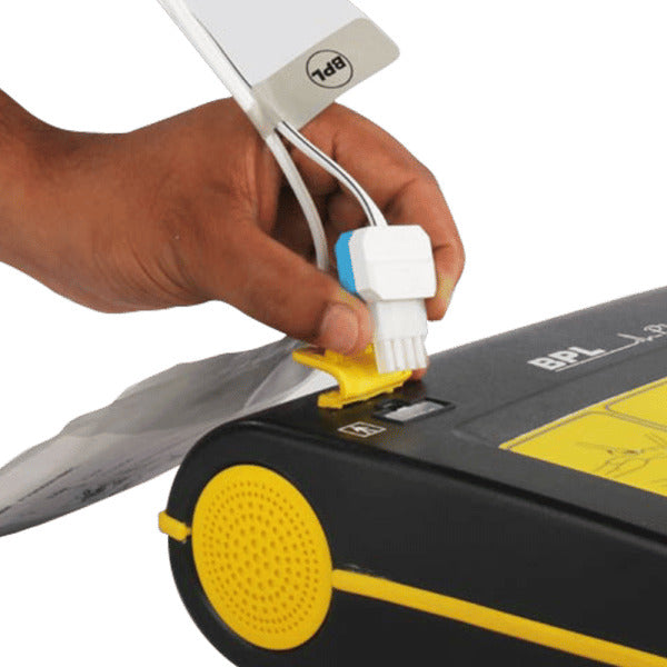 DEFIBRILLATOR DF 2628 Phoenix