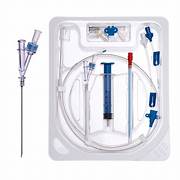 Central Venous Catheter Kit Triple Lumen with Y Needle (07Fr, 16cm)